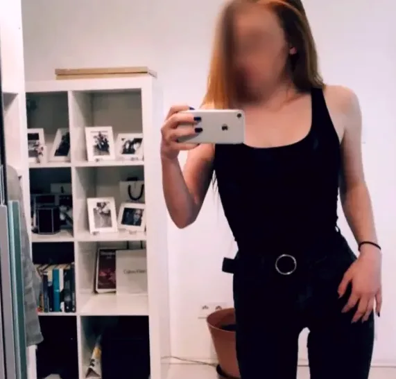 Dilara, 36