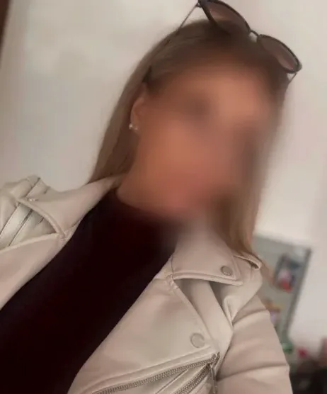 Gizem, 26
