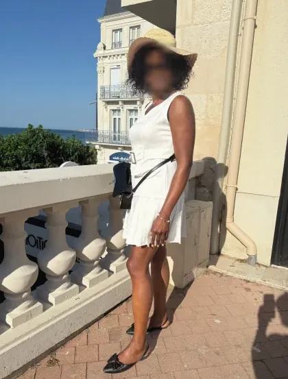 Jacqueline, 36