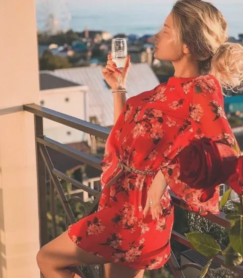 Kim, 38