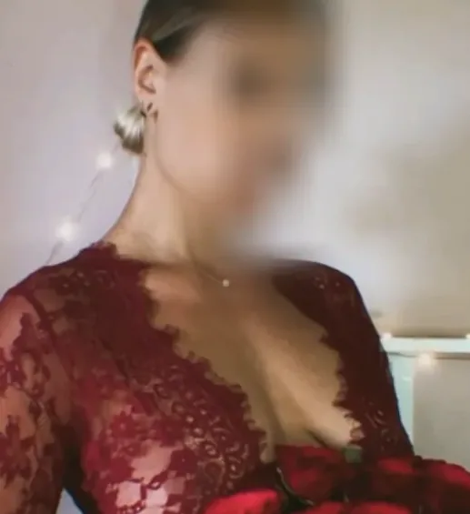 Manuela, 20