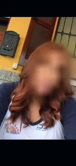 Nina, 21