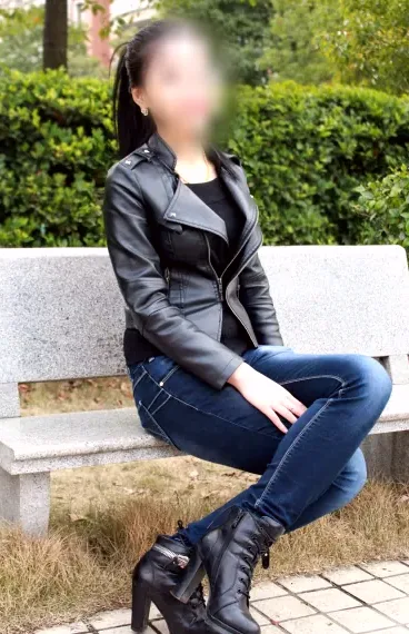 Paula, 31