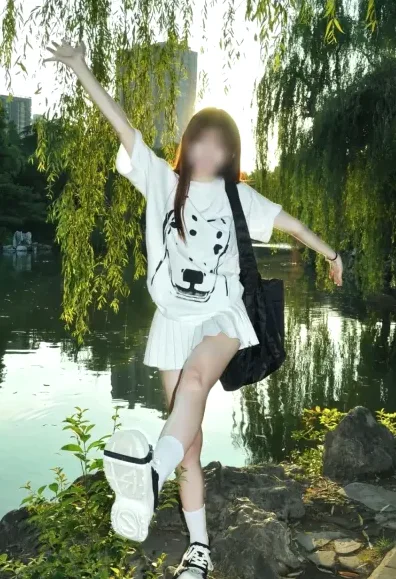 Ramona, 34
