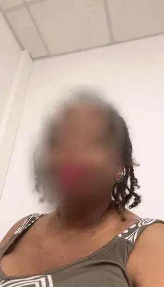 Sonja, 32